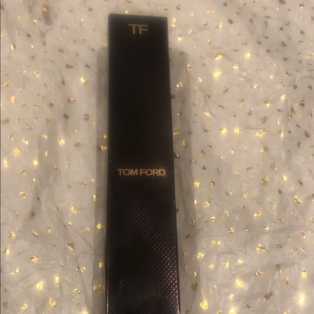 Tom Ford Luxurious Black eyeliner
